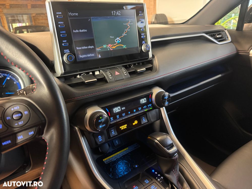 TOYOTA RAV4 2021 — imagine 33