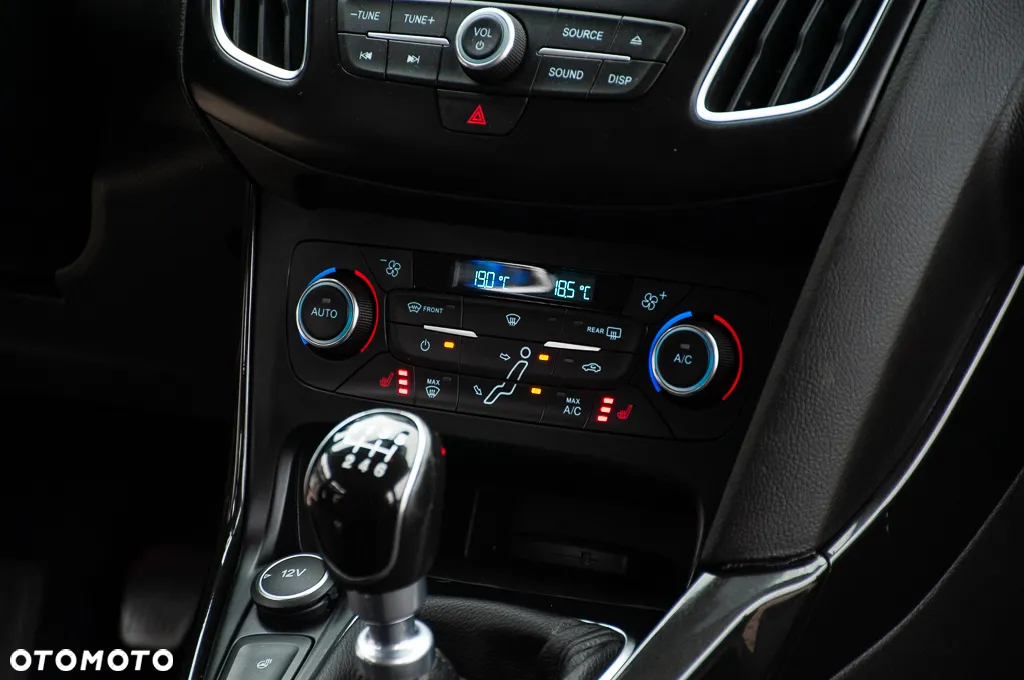 Ford Focus - 11