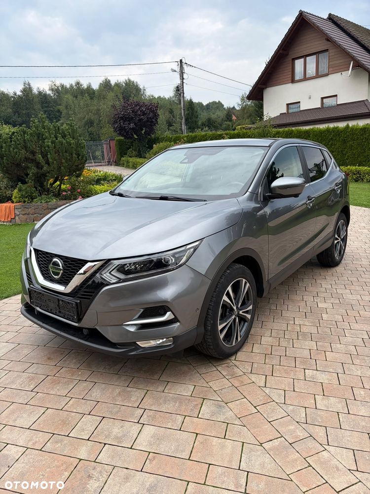 Nissan Qashqai 1.3 DIG-T N-Connecta DCT
