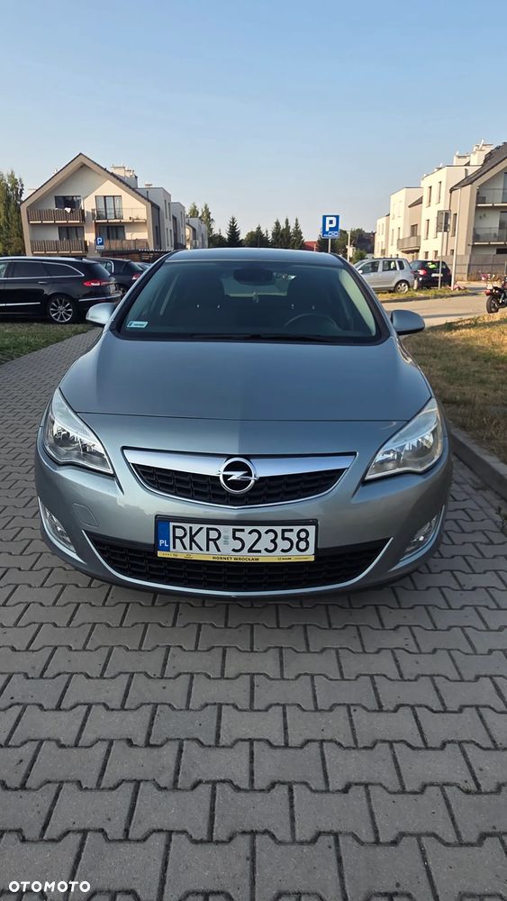 Opel Astra 1.4 T Enjoy - 2
