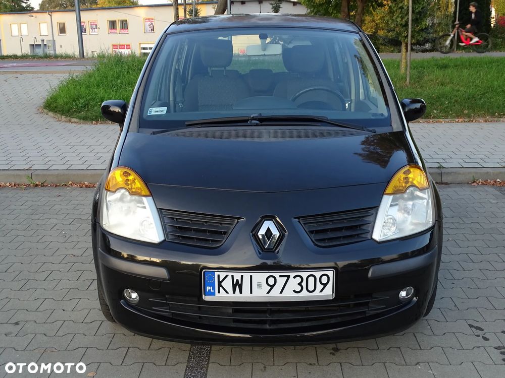 Renault Modus - 2