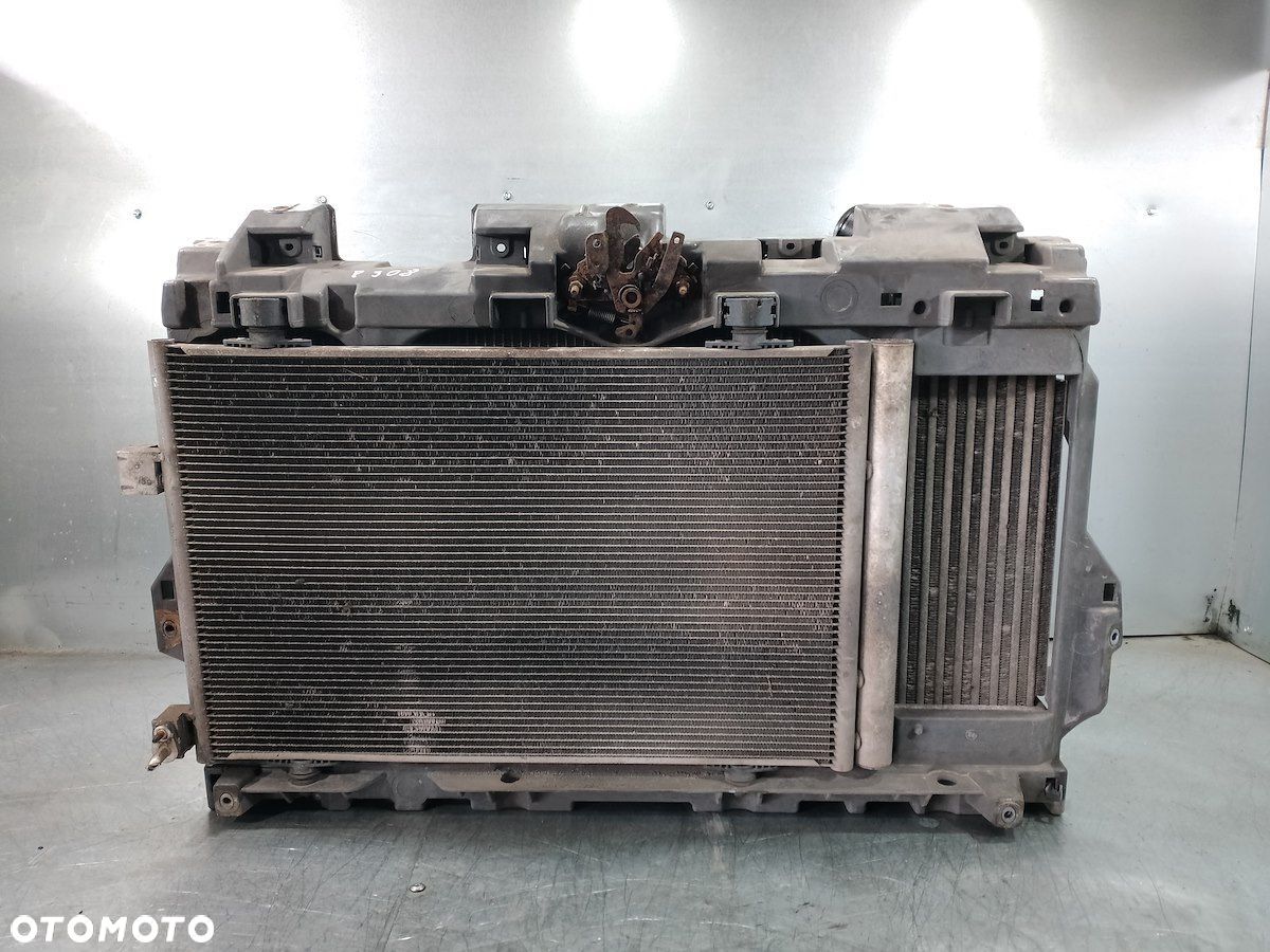 PAS PRZÓD, CHŁODNICE, WENTYLATOR PEUGEOT 508 3000257C 2.0 HDI - 1