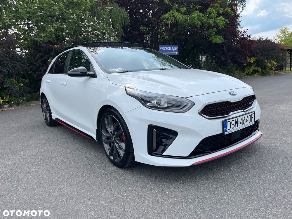 Kia Ceed - 3
