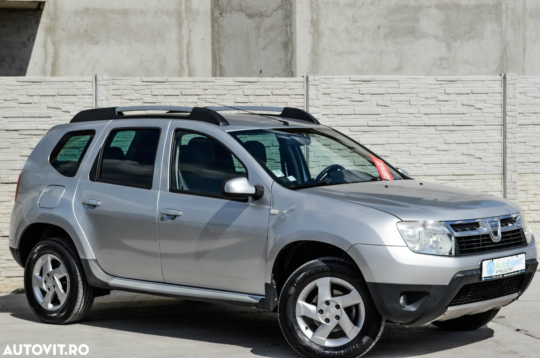 Dacia Duster dCi 110 FAP 4x2 Prestige - 11
