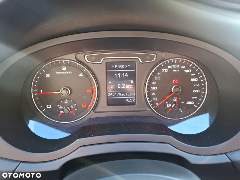 Audi Q3 2.0 TDI - 16