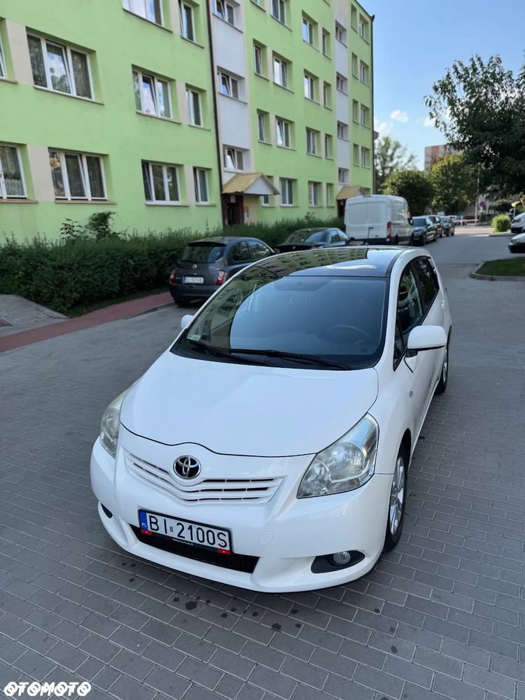 Toyota Verso 2.0 D-4D - 6