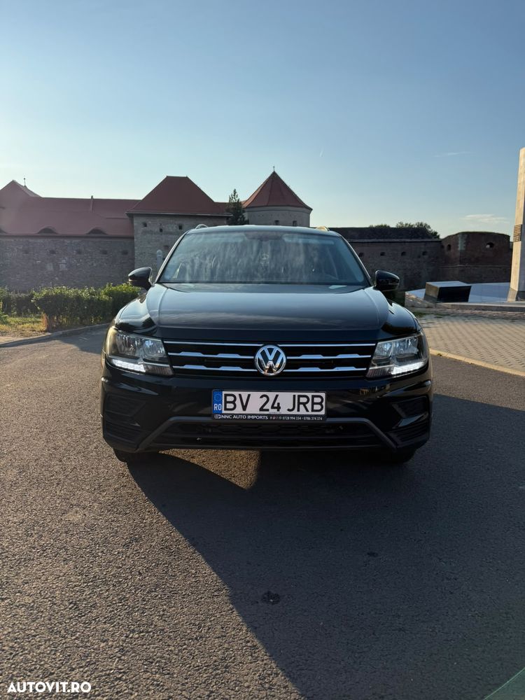 Volkswagen Tiguan - 2