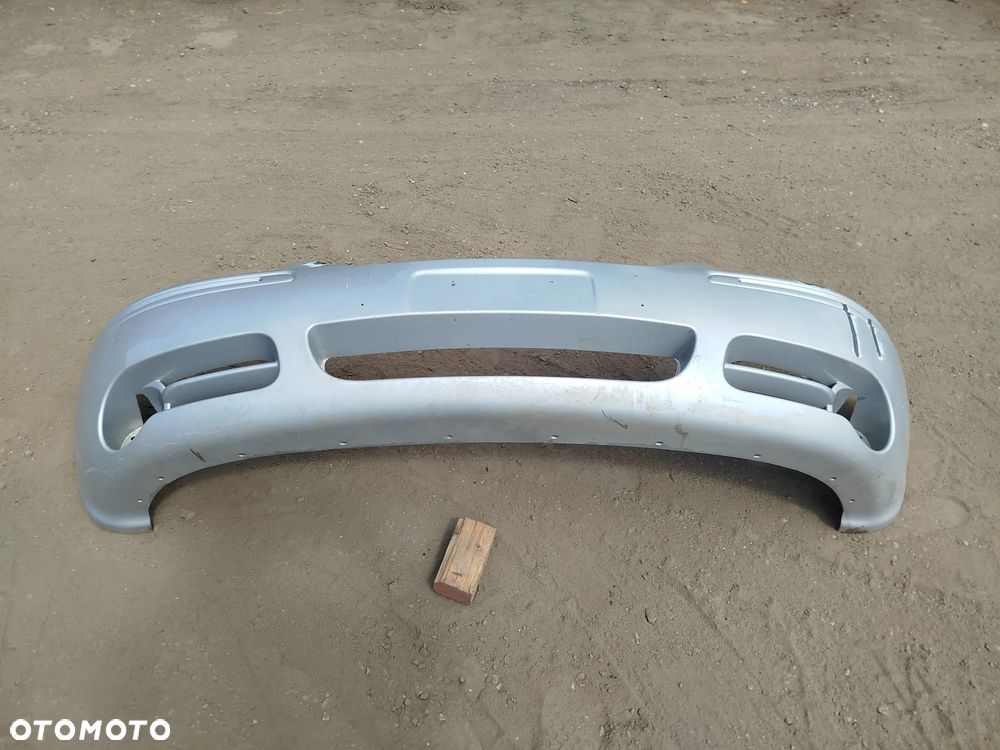 Chrysler Voyager 4 IV zderzak przedni przód Mazowieckie - 1