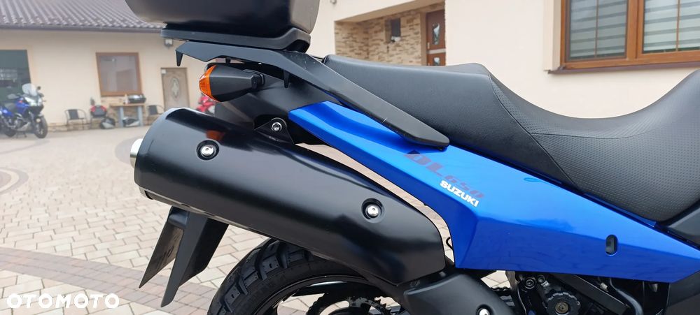Suzuki V-STROM - 23