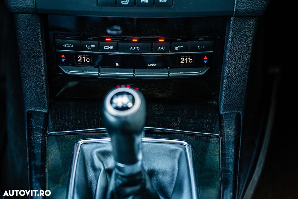 Mercedes-Benz E 200 CDI Elegance - 23