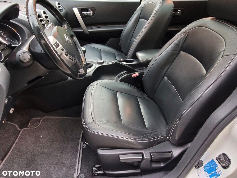 Nissan Qashqai 2.0 4x4 Tekna - 17