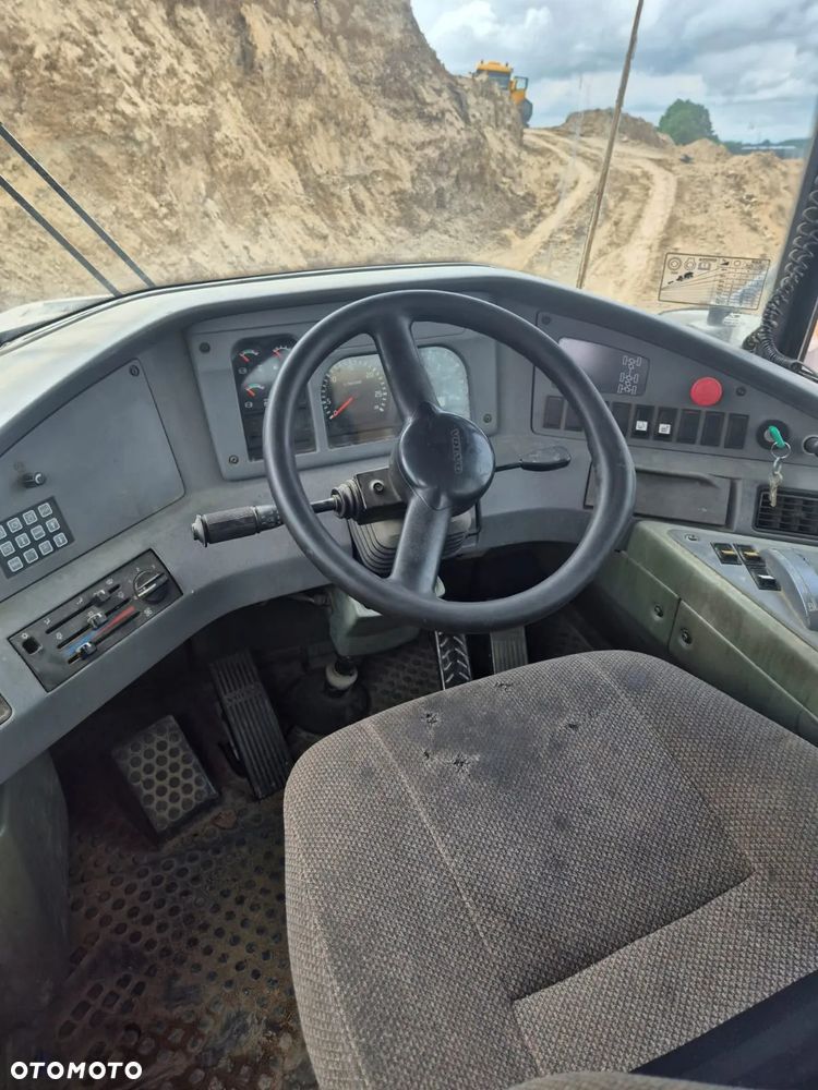 Volvo A25D - 8