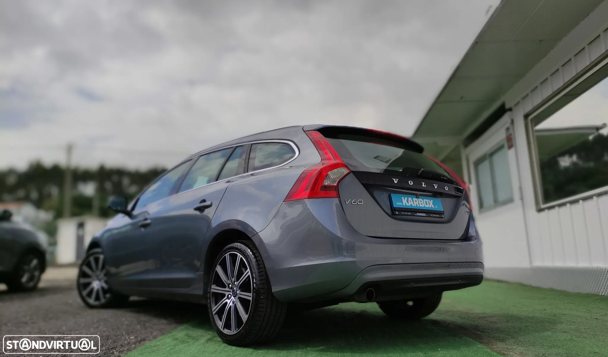 Volvo V60 2.0 D3 Summum Geartronic - 6