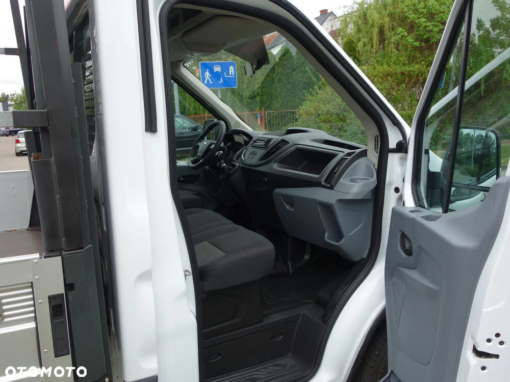 Ford TRANSIT - 12