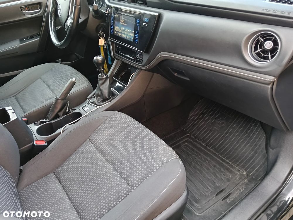 Toyota Corolla 1.6 Active - 8