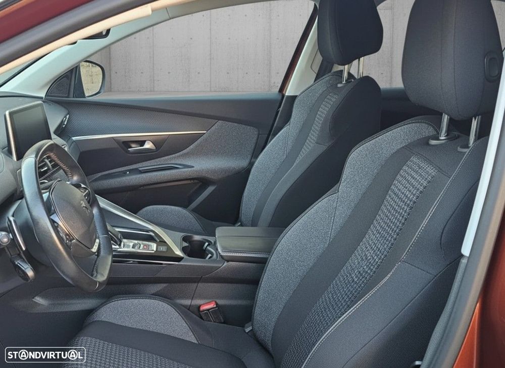 Peugeot 3008 PureTech 130 Stop & Start GPF EAT8 Active Business-Pack - 11