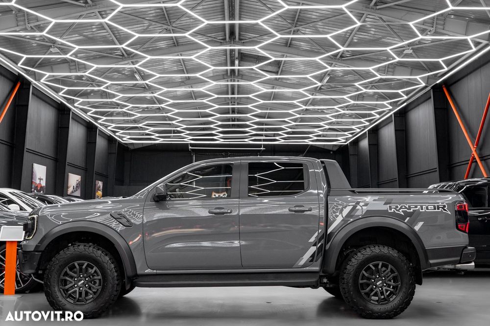Ford Raptor - 33