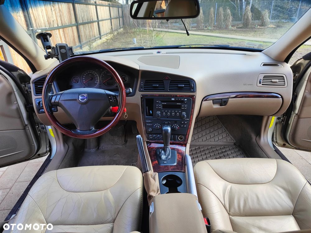 Volvo V70 - 9