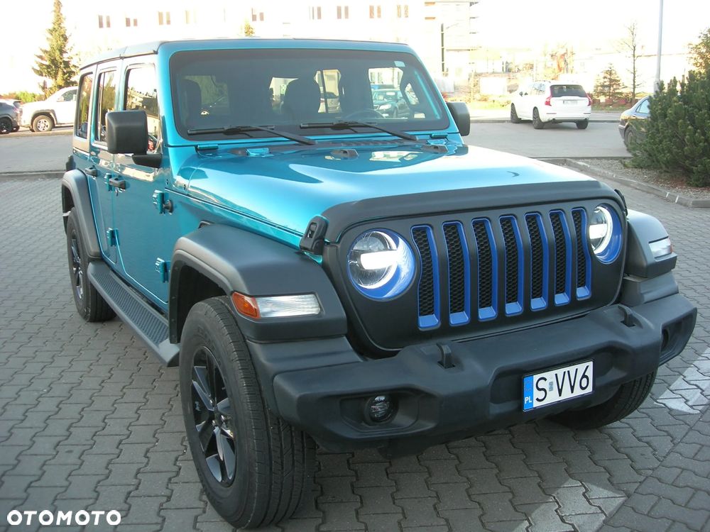Jeep Wrangler - 10