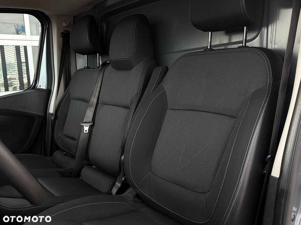 Renault trafic - 11