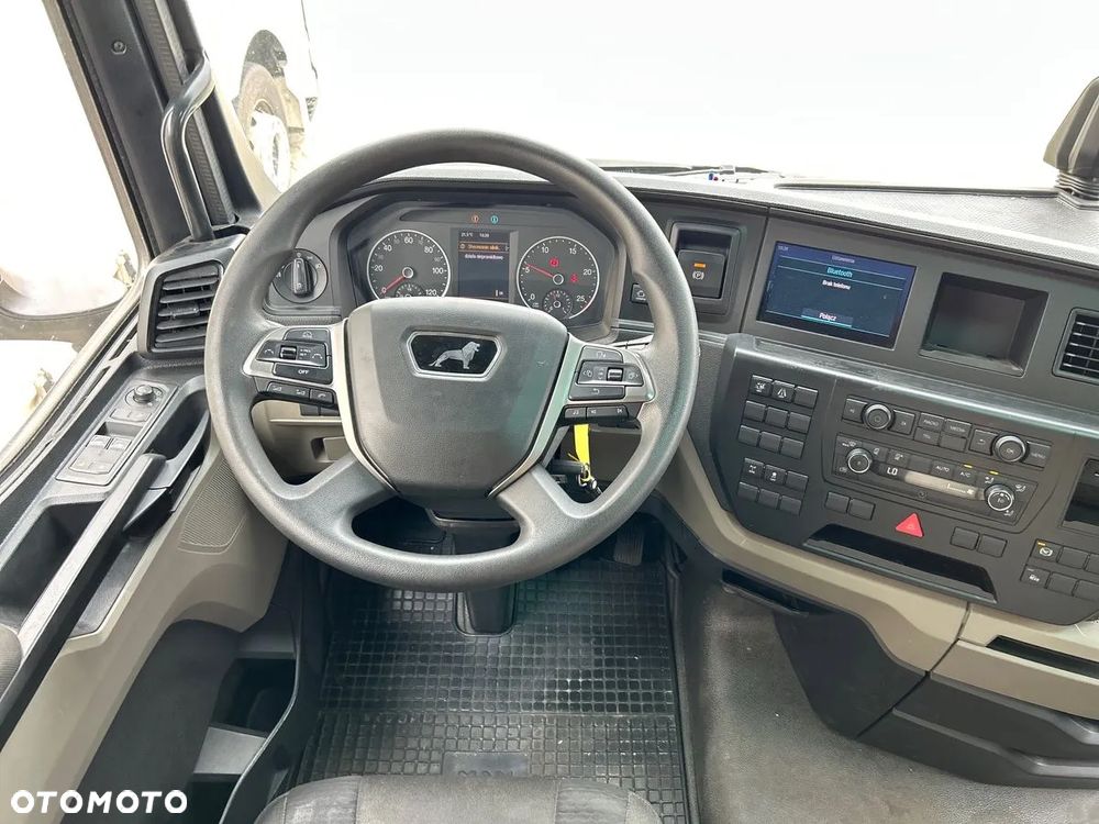 MAN TGX 18.470 4x2 LL CH - 11