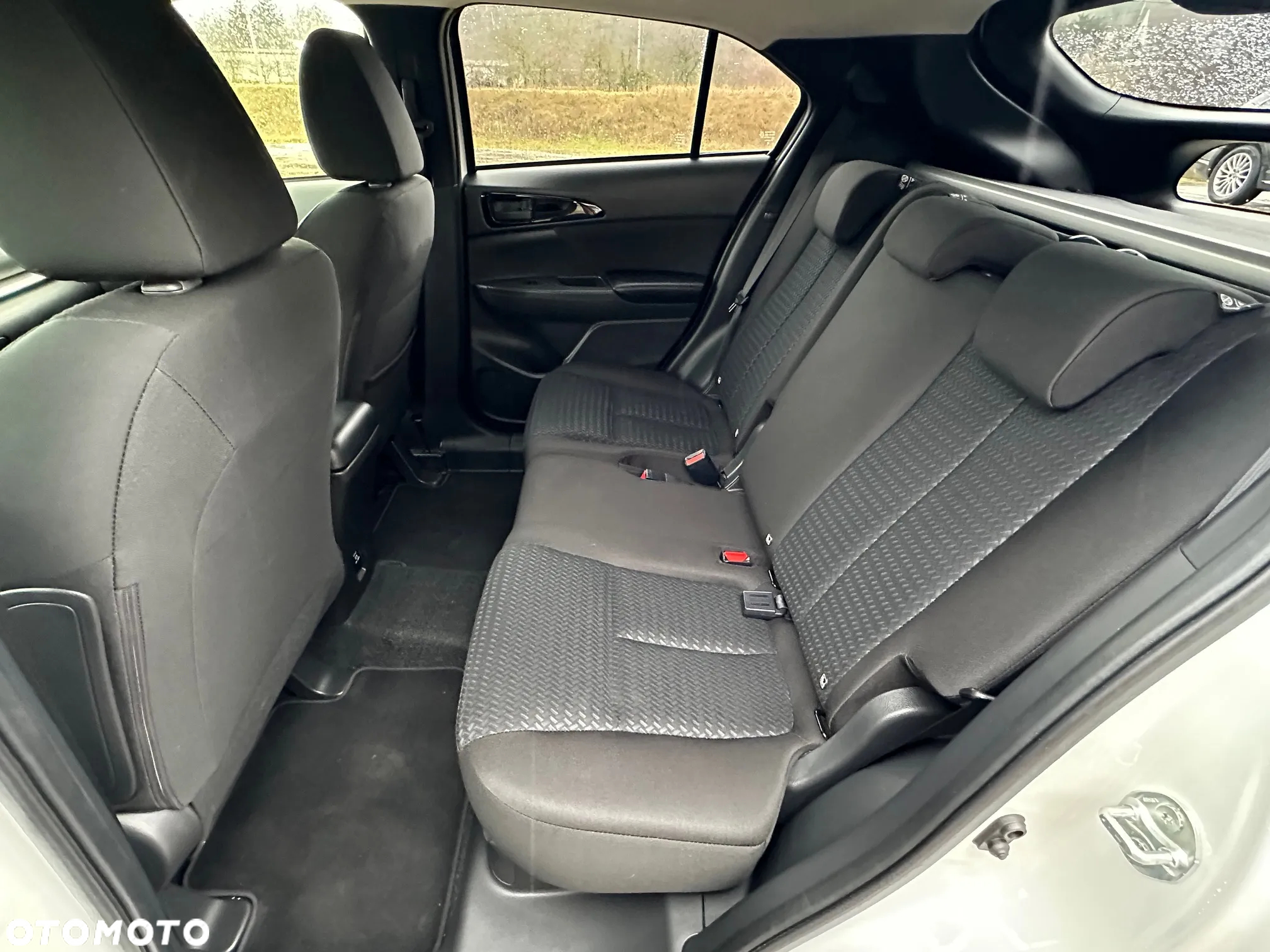 Mitsubishi Eclipse Cross 1.5 T-MIVEC (ClearTec) CVT 2WD Active+ - 34