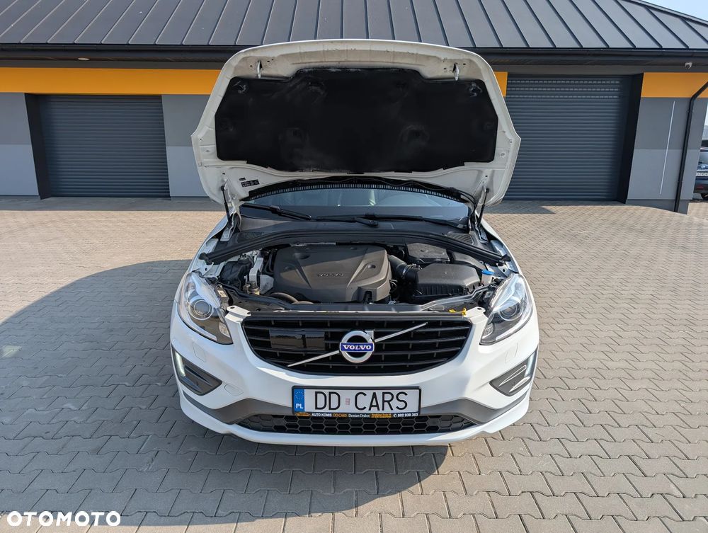 Volvo XC 60 D4 Geartronic RDesign - 17
