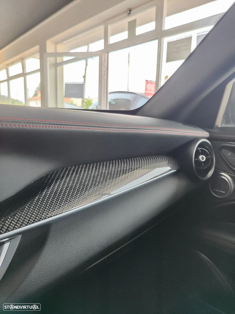 Alfa Romeo Stelvio 2.9 T Quadrifoglio AT8 Q4 - 32