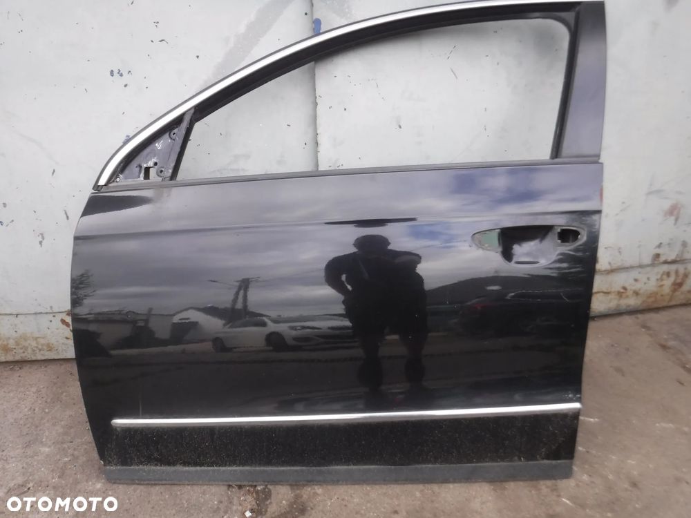 Vw Passat B6 drzwi lewe przod LC9X - 1
