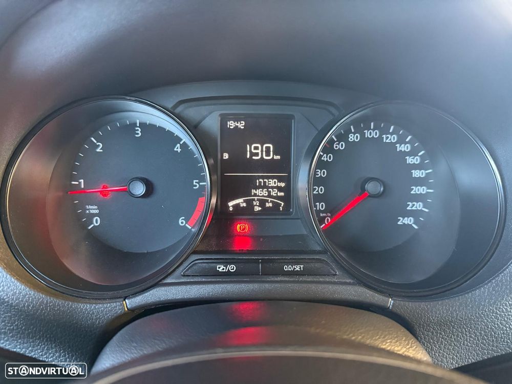 VW Polo 1.4 TDi Connect - 21