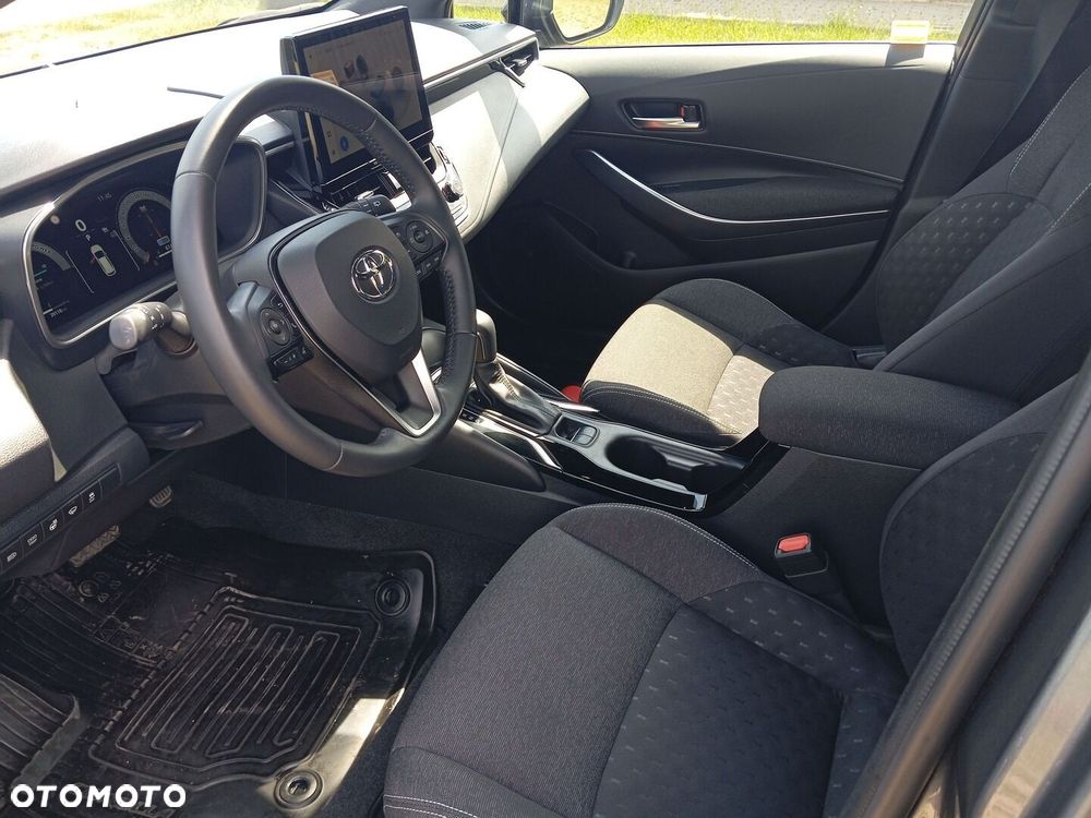 Toyota Corolla 1.8 Hybrid Comfort - 9