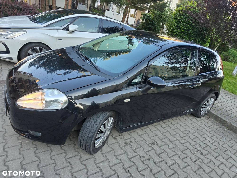 Fiat Punto 1.4 16V Dynamic - 3