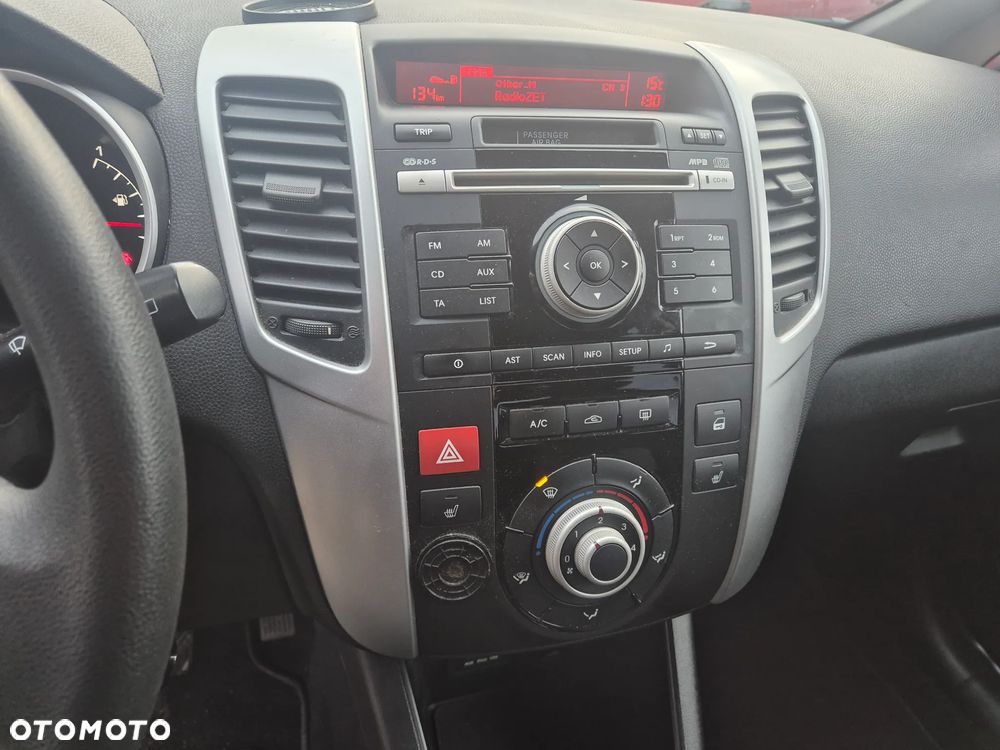 Kia Venga 1.4 CVVT ISG Vision - 18