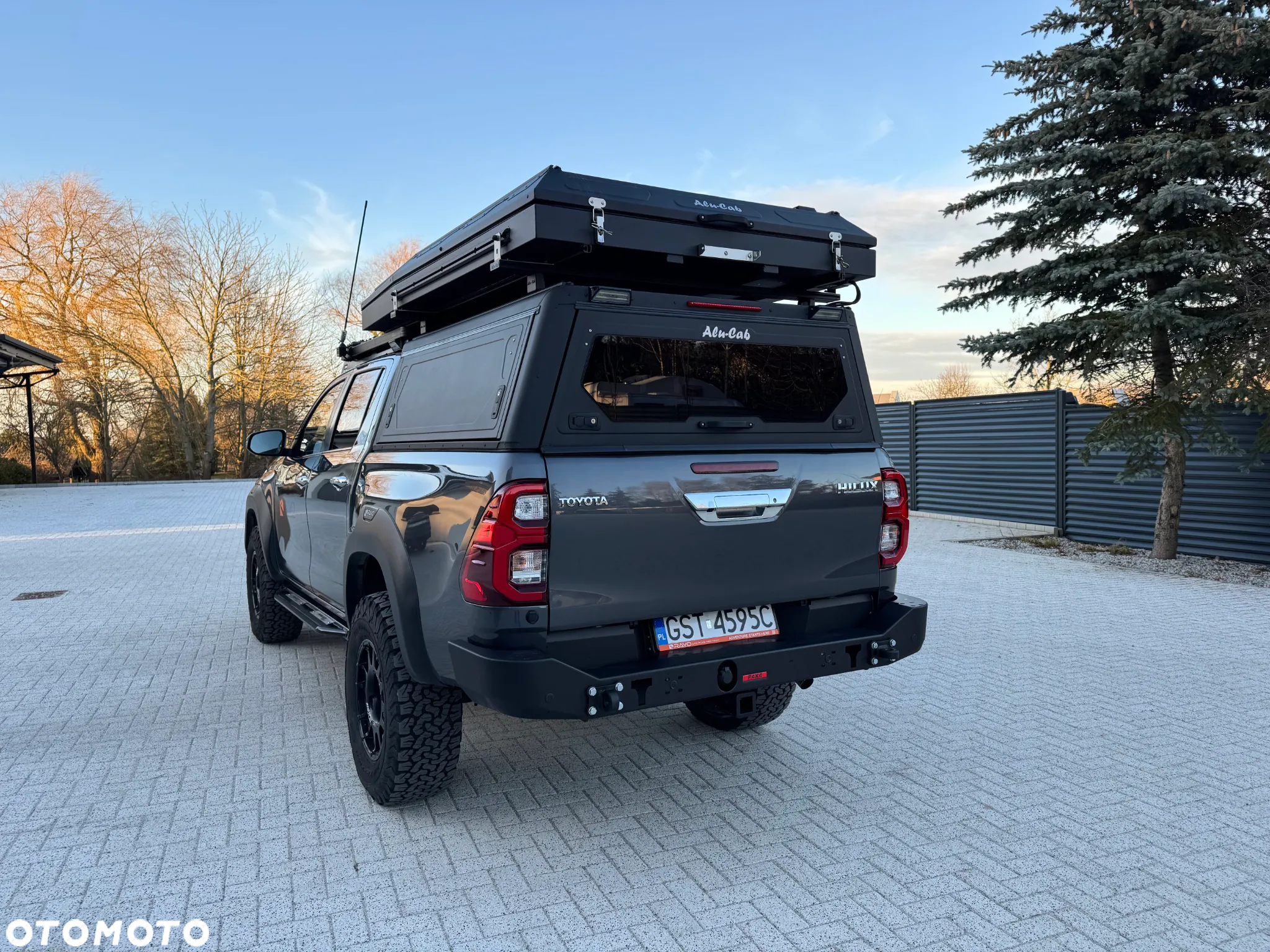 Toyota Hilux 2.8 D-4D Double Cab SR5+ 4x4 - 6