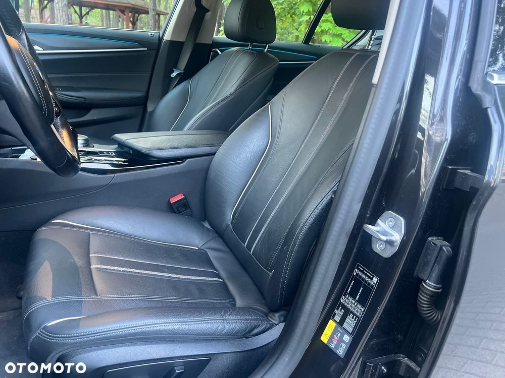 BMW Seria 5 530e iPerformance GPF Luxury Line - 9