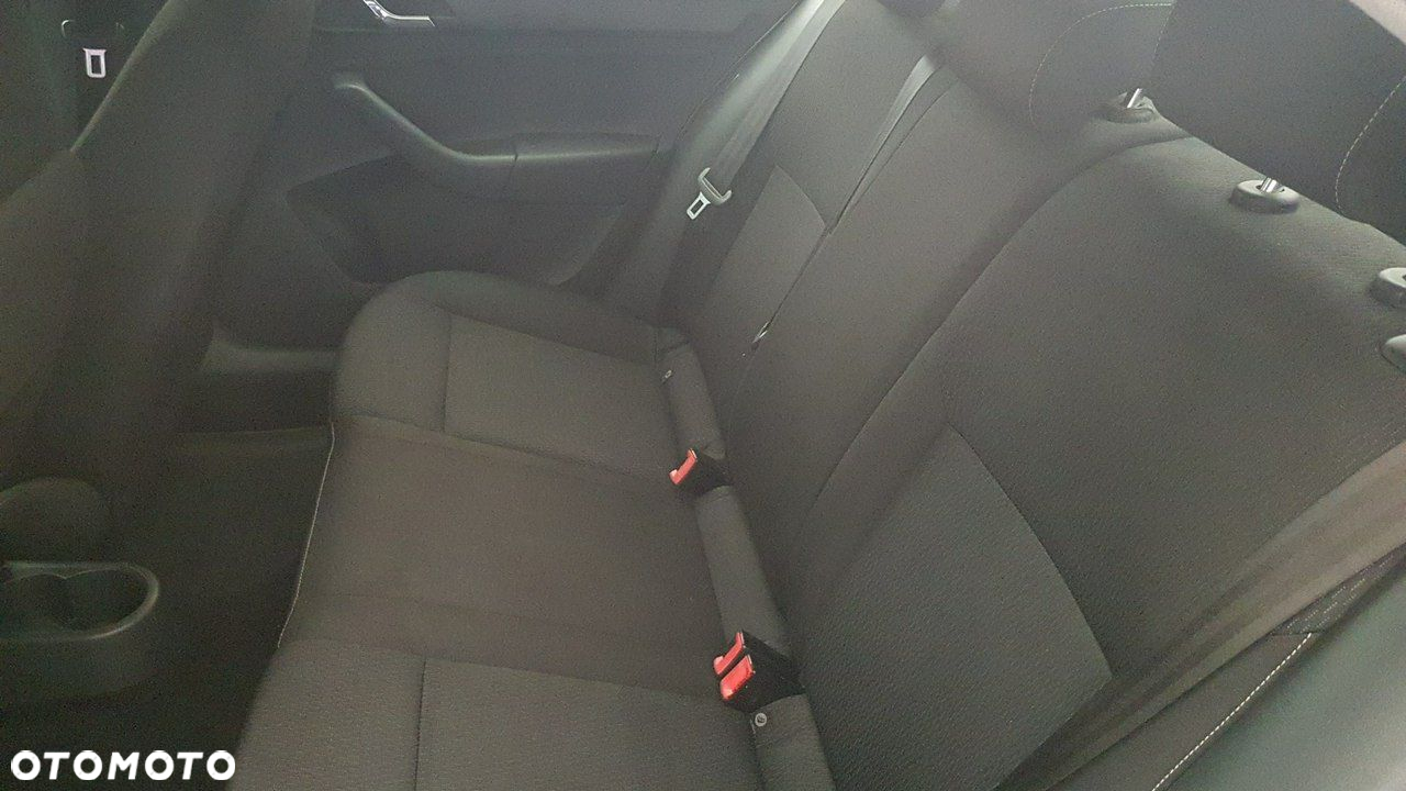 Skoda RAPID - 20