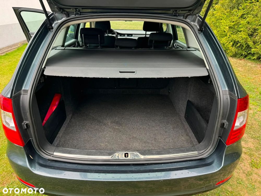 Skoda Superb 2.0 TDI Ambition - 8