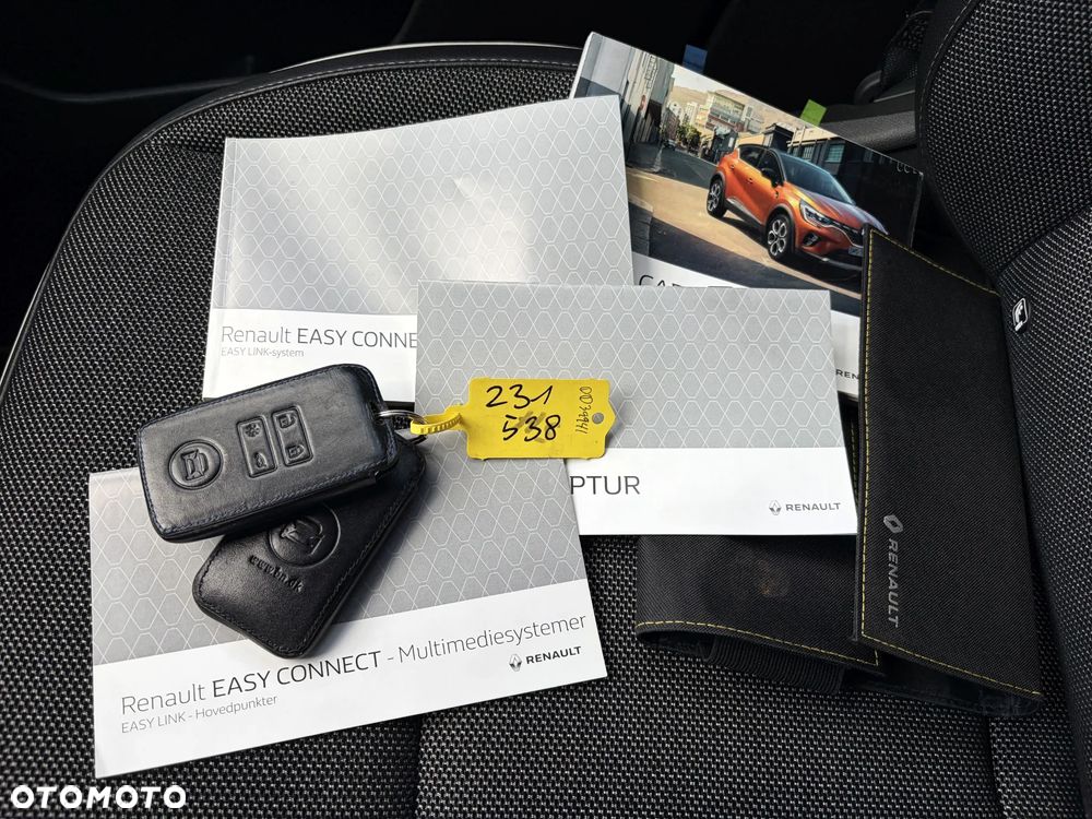 Renault Captur TCe 100 BUSINESS EDITION - 35