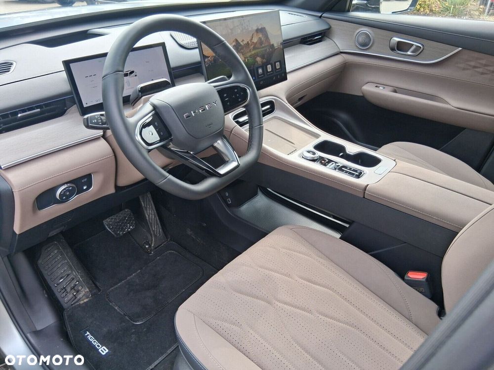Chery Tiggo 8 1.5 T-GDI Super Hybrid Prestige DCT - 12