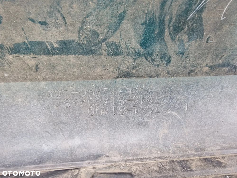 SUZUKI JIMNY 98- LEWA LISTWA PROGOWA / NAKŁADKA PROGU , NR 77641-81A00 / 77640-81A00 / 77640E-81A00-100 , NR AUKCJI PR283 - 9