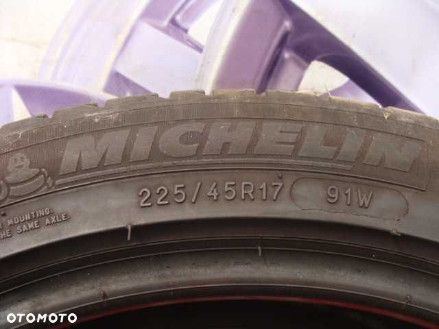 225/45 R17 Michelin Primacy 3 - 2