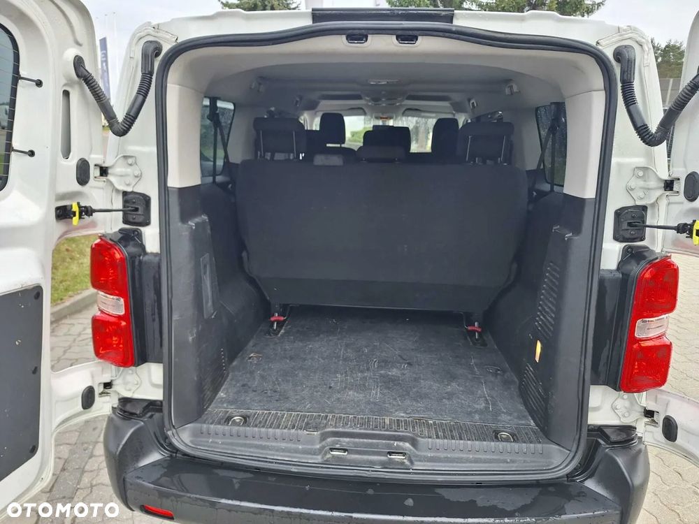 Toyota PROACE LONG 9 osób 2.0 145KM ASO serwisowana - 18
