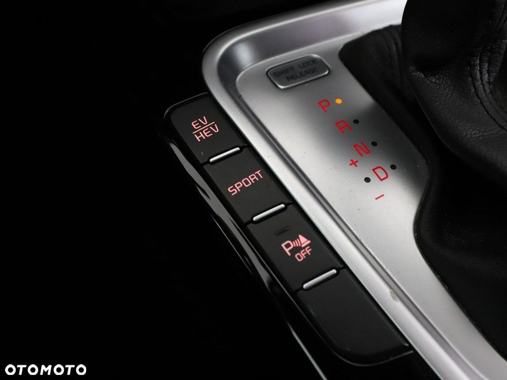 Kia XCeed 1.6 GDI DCT6 OPF VISION - 33