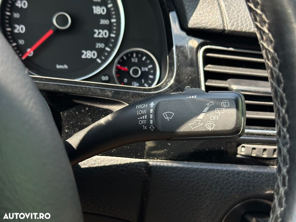 Volkswagen Touareg 3.0 V6 TDI BMT - 39