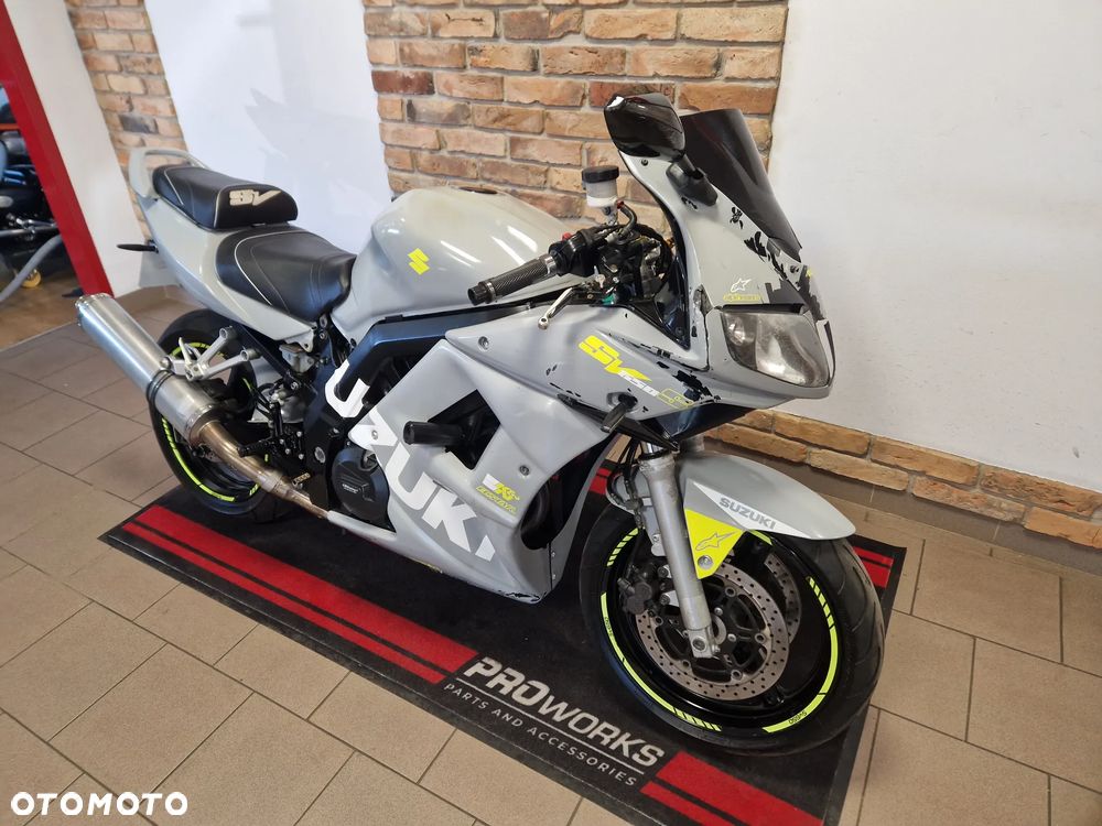 Suzuki SV - 21