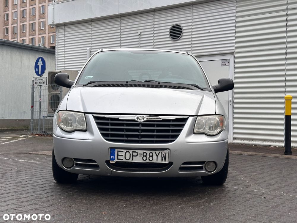 Chrysler Voyager 2.8 LX CRD - 3