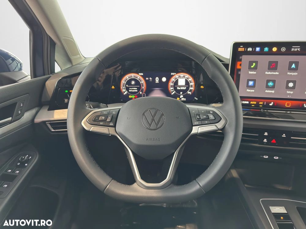 Volkswagen Golf 1.5 eTSI DSG MHEV Advanced - 10