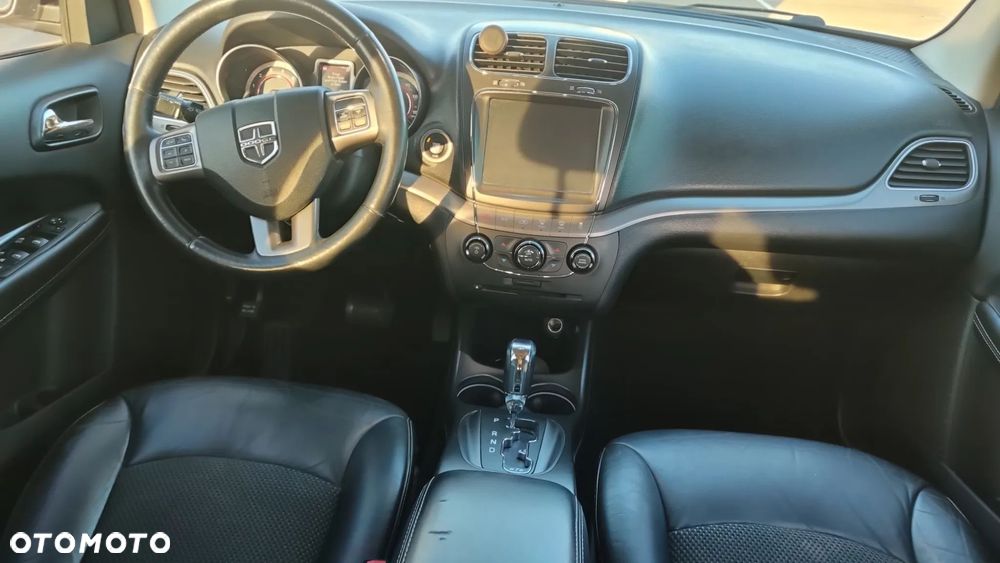 Dodge Journey - 11