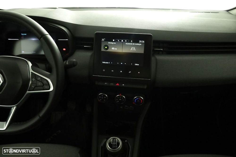 Renault Clio 1.0 TCe Evolution - 9