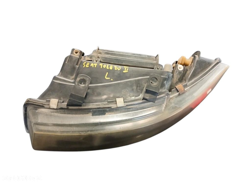 LAMPA LEWA PRZEDNIA SEAT LEON TOLEDO - 1